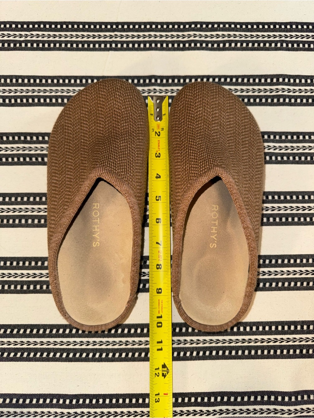 Rothy's Women’s Original Camel Knit Slip-On Clogs, 8 - Picture 12 of 12